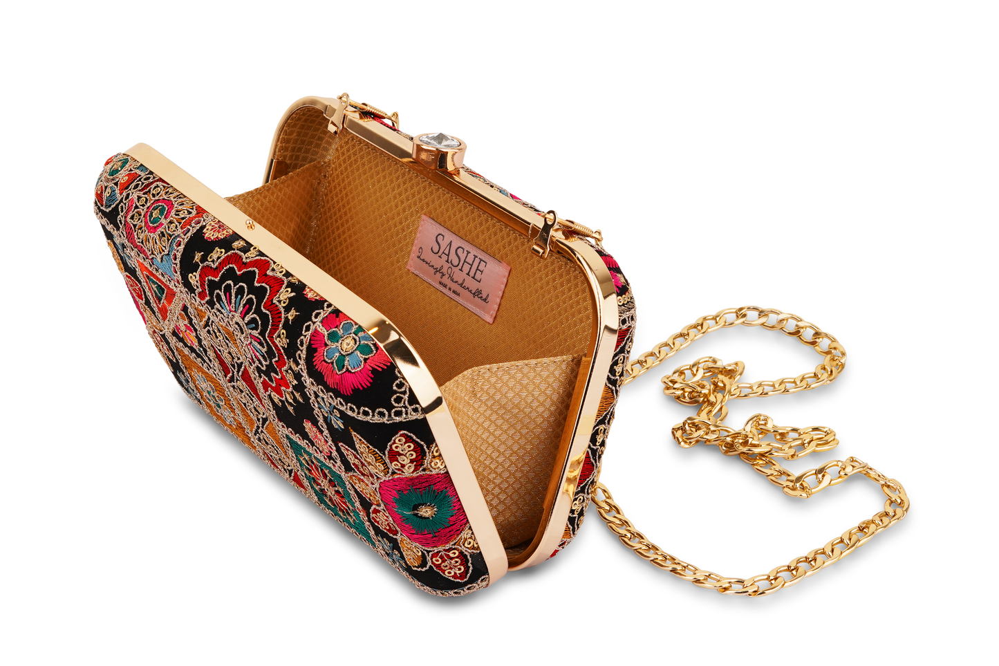 BLACK EMBROIDED CLUTCH BAG