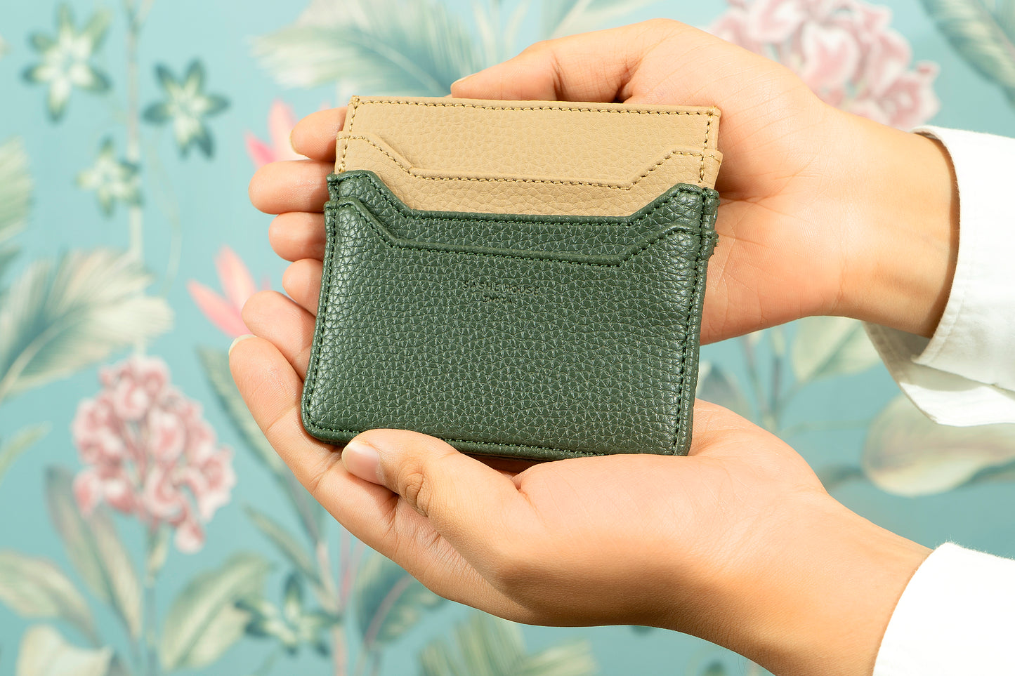 TWO FOLD CARD HOLDER