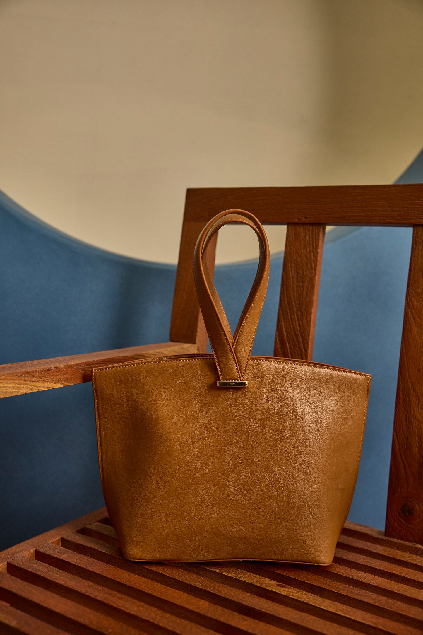 OCEAN ELEGANCE TAN BAG