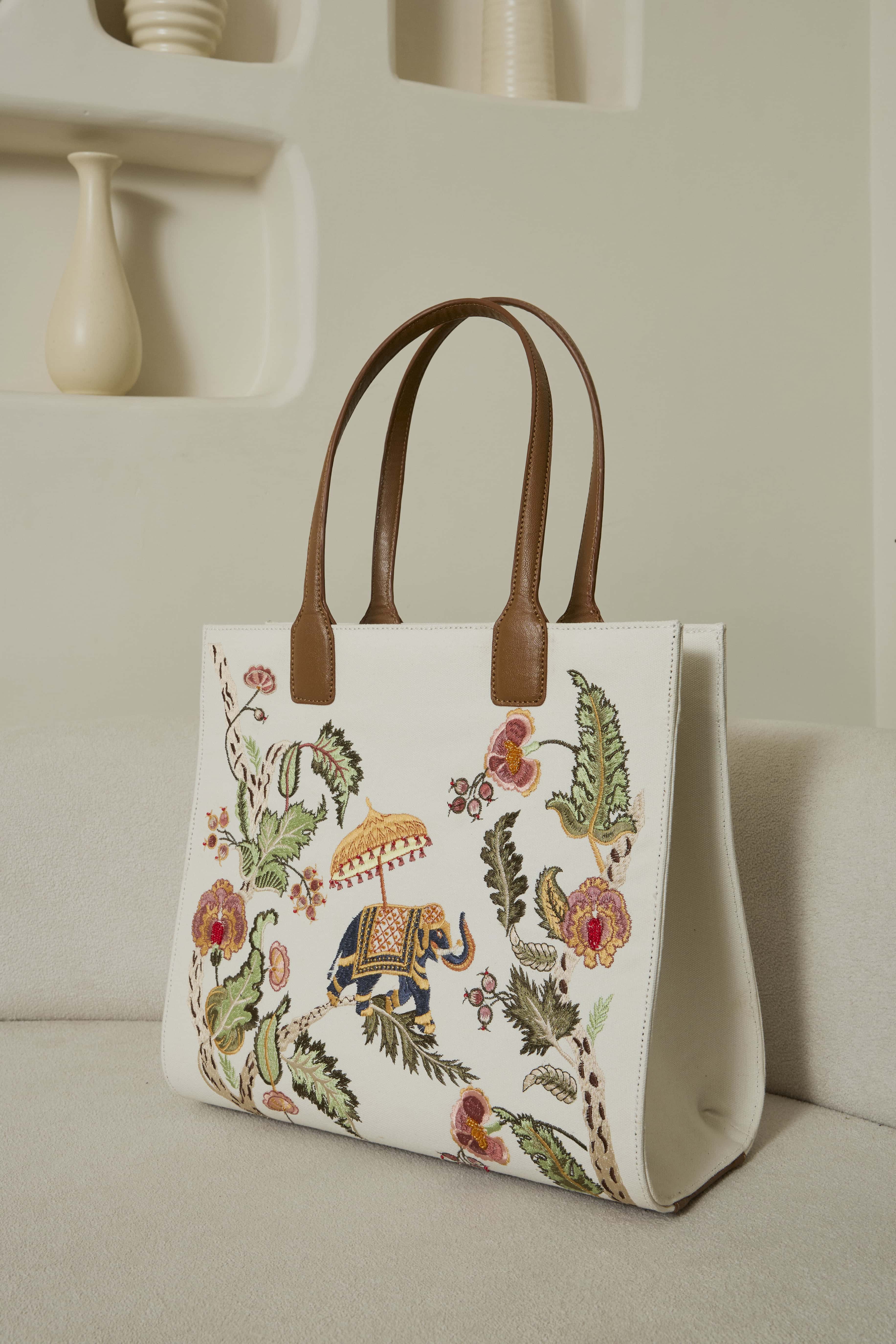 royal jungle bag-thesashehouse